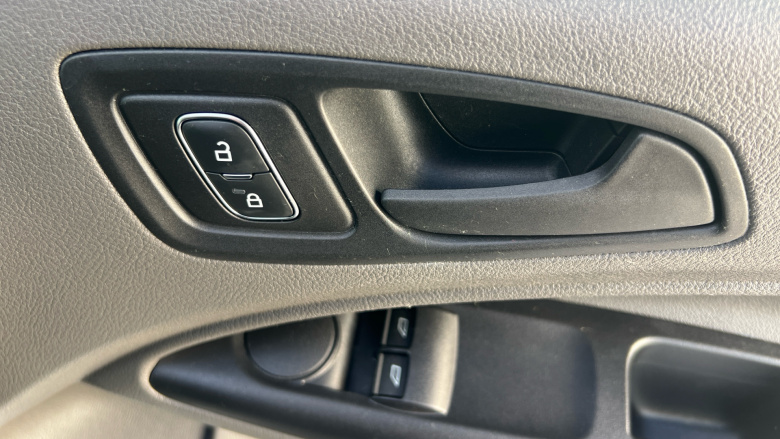 Ford Transit Connect 240 L2 Diesel 1.5 EcoBlue 100ps Leader D/Cab Van